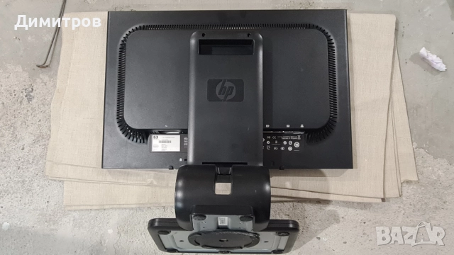 Монитор 22" HP Compaq LA2205wg - ЗА ЧАСТИ !!!, снимка 3 - Монитори - 52498120