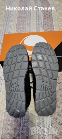 Продавам 2 чифта работни обувки, снимка 4 - Други - 51369449