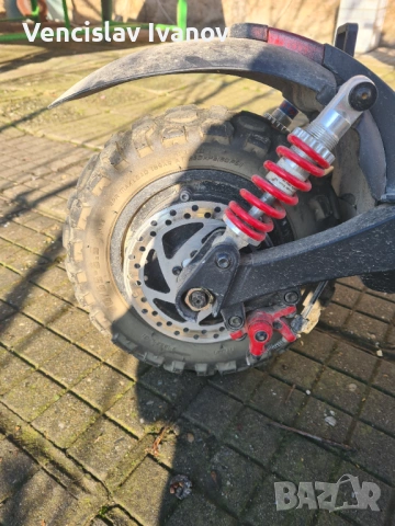 Тротинетка   iScooter iX6, 1000 W, 48 V-17,5 Ah, NFC, 45км/ч, снимка 4 - Скутери и тротинетки - 53478827