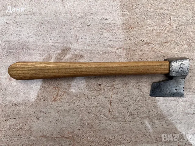 Мини брадва, снимка 2 - Антикварни и старинни предмети - 47550268