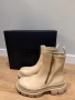 Karl Lagerfeld бежови масивни боти, снимка 2