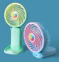 Цветен мини вентилатор с USB зареждане, снимка 3