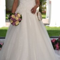 Сватбена рокля, снимка 6 - Сватбени рокли - 27132314