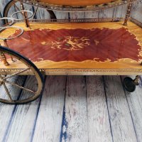 Старинна италианска количка за сервиране с интарзия, снимка 3 - Антикварни и старинни предмети - 43322689