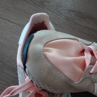 Adidas, N 36,5, снимка 2 - Детски маратонки - 29051705