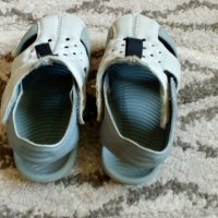 Сандали Nike 23 1/3, снимка 5 - Детски сандали и чехли - 32530050