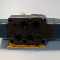 Хидравличен разпределител Bosch 0810 010 952, 0810 091 404 96VDC directional control valve, снимка 9 - Резервни части за машини - 37836095