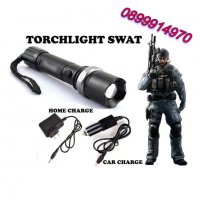 Акумулаторно многофункционално фенерче Swat Torch, снимка 2 - Друга електроника - 39891248