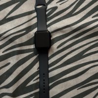 Apple Watch SE 44mm black, снимка 3 - Смарт гривни - 43352282