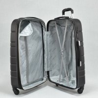 Комплект от 3 куфара в черен цвят, снимка 3 - Куфари - 44114795