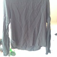 Тънка черна блуза Oyanda, снимка 1 - Блузи с дълъг ръкав и пуловери - 34804927