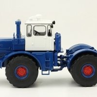 Моделче на трактор К-701 в мащаб 1:43, снимка 1 - Колекции - 36754444