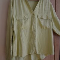 Светло зелена блуза за всеки ден и за повод., снимка 1 - Ризи - 43481977