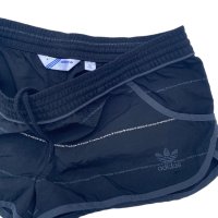 Adidas  Дамски Къси Панталонки / M/L / Оригинал, снимка 1 - Къси панталони и бермуди - 40384213