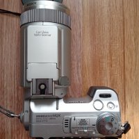 SONY Дигитален Фотоапарат DSC- F717 Cyber-Shot и Memory Stick / Duo, снимка 2 - Фотоапарати - 35197197