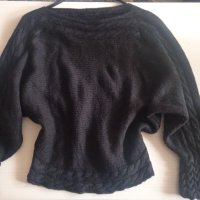Черен дамски пуловер , снимка 1 - Блузи с дълъг ръкав и пуловери - 43938390