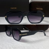 Tom Ford 2023 дамски слънчеви очила правоъгълни , снимка 1 - Слънчеви и диоптрични очила - 39972591