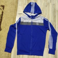 Дамски екип adidas., снимка 1 - Спортни екипи - 43147931