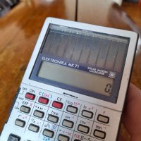 Стар калкулатор Електроника МК 71, снимка 2 - Антикварни и старинни предмети - 43974972