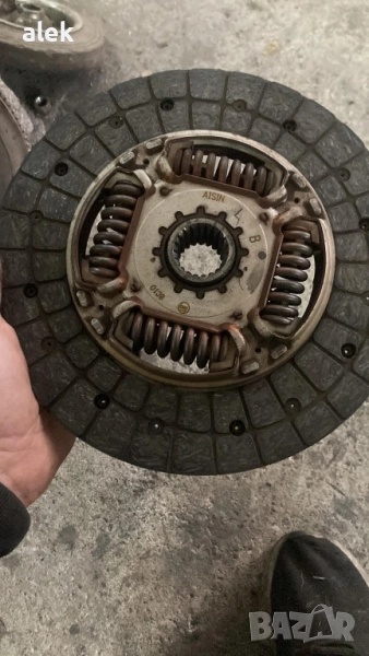 маховик комплект rav4 2006 г 2.0 бензин 150 лв, снимка 1