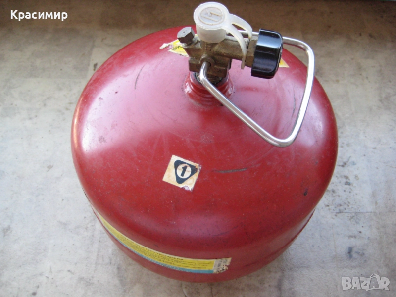 Газови бутилки за къмпинг - 7.2 и 5 литра, снимка 1
