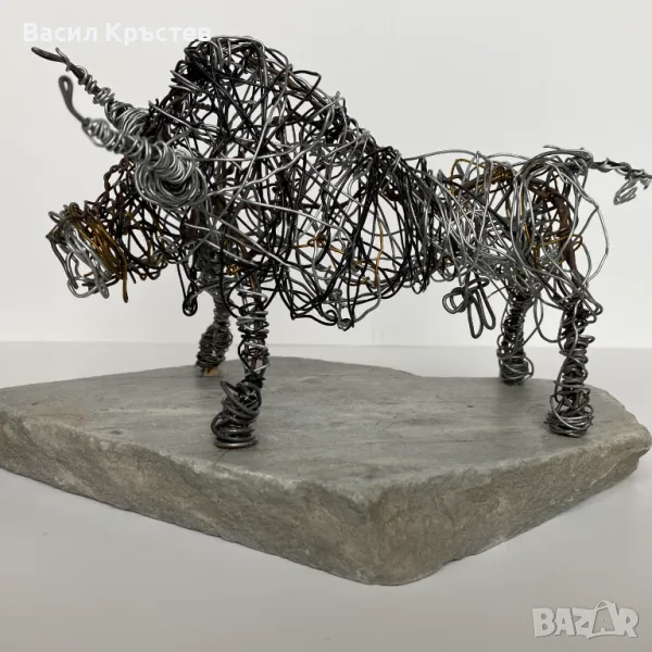 Авторска статуетка - Бик, "Бикът на Победата", уникат, снимка 1