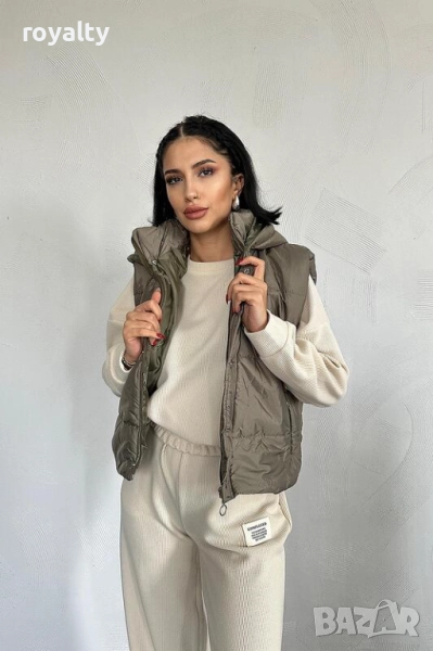 Дамски елек с качулка цвят каки, снимка 1