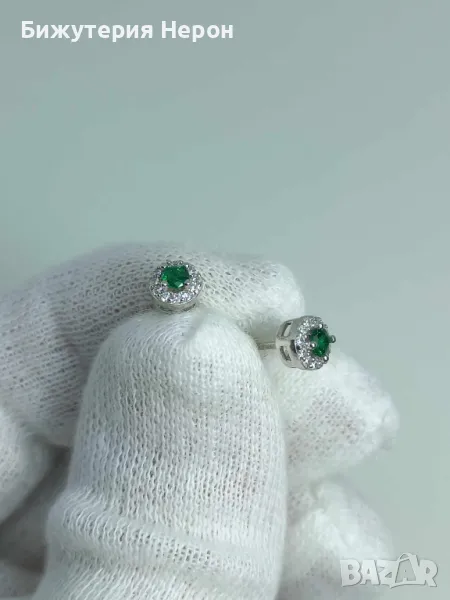Сребърни обеци на щифт с зелени камъни родирани, снимка 1