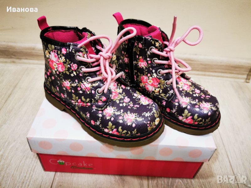 Детски боти /ботуши за момиче на цветя 24 номер , снимка 1