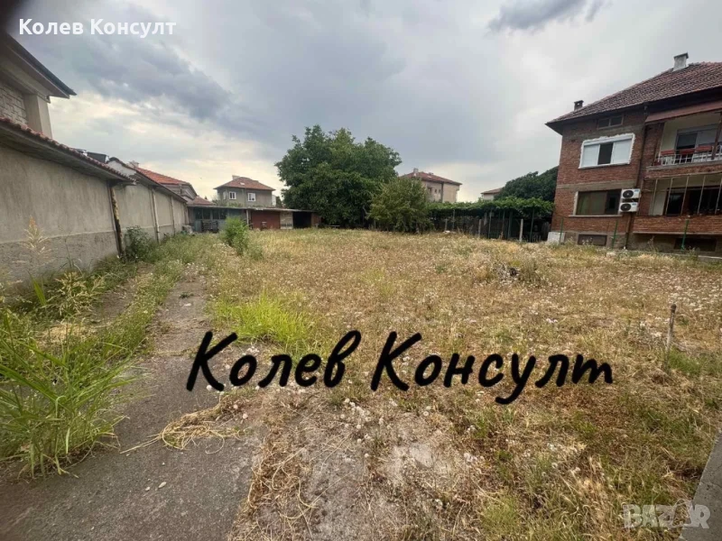 Продавам парцел в Димитровград с готов проект за едноетажна къща , снимка 1