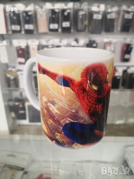 Бяла порцеланова чаша с изображение от детското филмче " Спайдър мен" "Spider-man"., снимка 1