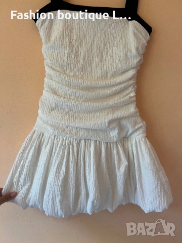 Zara нова елегантна бяла рокля с черни презрамки и страничен цип М размер нова с етикет 🖤🤍, снимка 2 - Рокли - 52235745