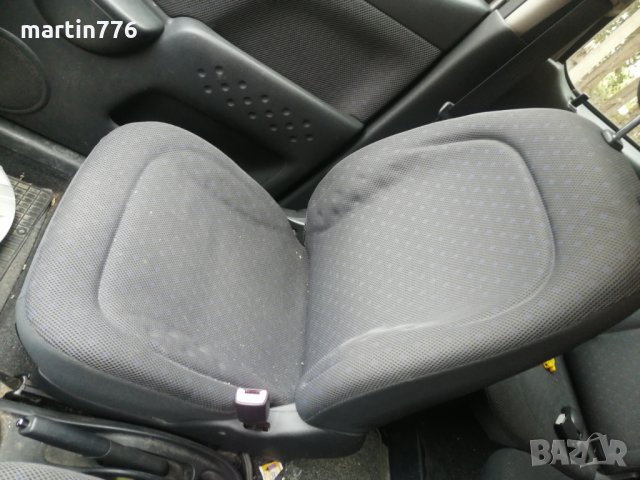 Toyota YarisVerso 1.4 D4D 75коня на части, снимка 12 - Автомобили и джипове - 28428962