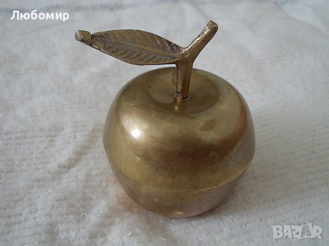Стара бронзова Ябълка, снимка 1 - Колекции - 36894459