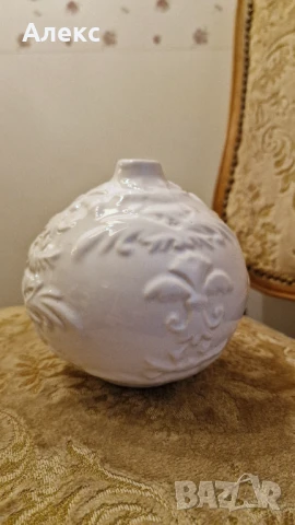 Винтидж керамична изящна ваза, топка., снимка 2 - Вази - 50691364