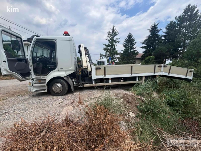 Продавам рено мидлум, снимка 4 - Камиони - 51921264