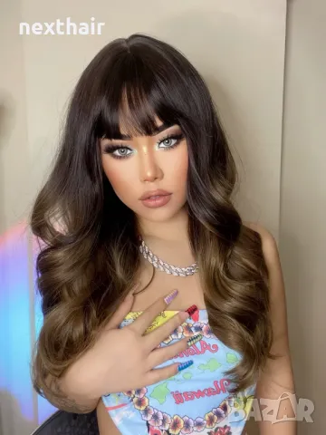 Кафява омбре перука два тона с бретон, снимка 2 - Аксесоари за коса - 48773330