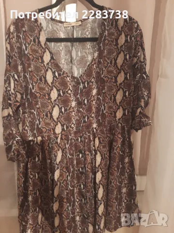 Дамска рокля със змийски принт ,размер М, снимка 3 - Рокли - 47869744