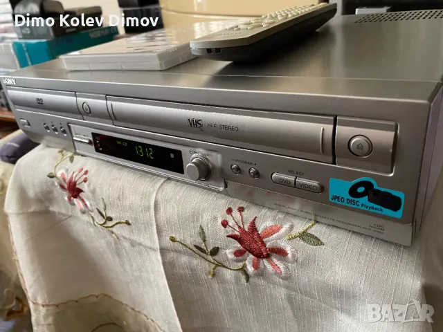 SONY SLV 950 ДВД Видео Комбо СОНИ, снимка 3 - Плейъри, домашно кино, прожектори - 48531167