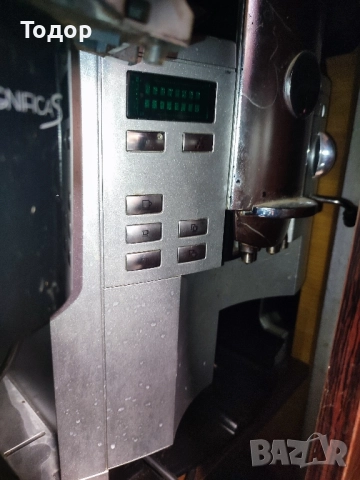 Кафемашина Юра Кафеавтомат Jura, снимка 2 - Кафемашини - 51884012