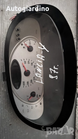 Километраж за Lancia Ypsilon - 060.6135.017.0