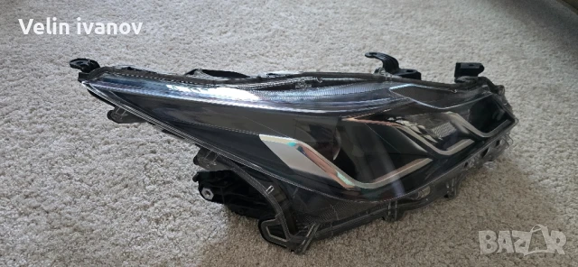 десен фар за тойота корола, снимка 11 - Части - 51133128