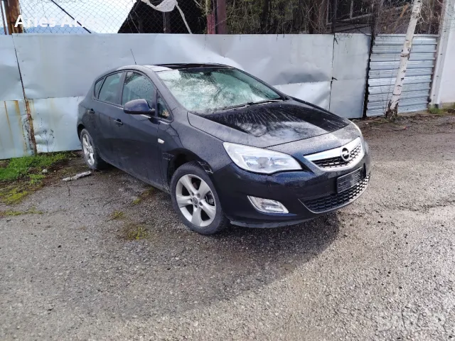 Opel Astra 1,7DTR, Опел Астра на части! Декември 2012, снимка 2 - Автомобили и джипове - 49773713