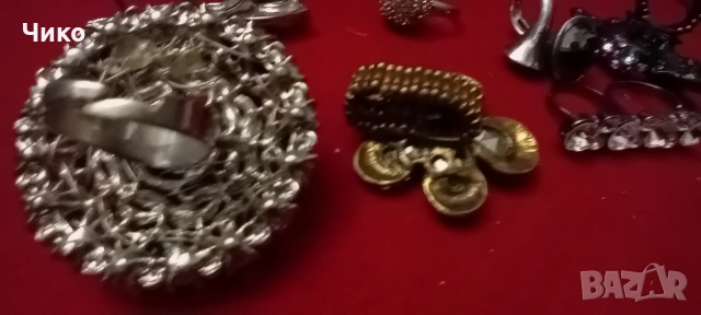Най различни женски стари бижута, снимка 10 - Антикварни и старинни предмети - 52852305