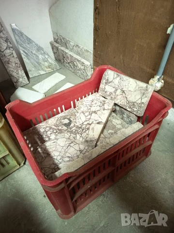 Плочки, теракот и мрамор от соца, снимка 15 - Строителни материали - 50552992