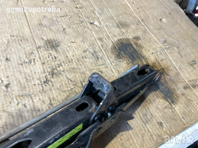 Авто Крик Авариен Крик REnault KANGOO Mercedes Citan Оригинал 805104, снимка 2 - Аксесоари и консумативи - 51476149