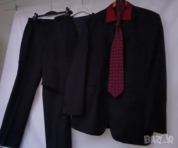 Мъжки луксозен черен костюм състоящ се от три части, сако, жилетка и панталон., снимка 12 - Костюми - 50087415