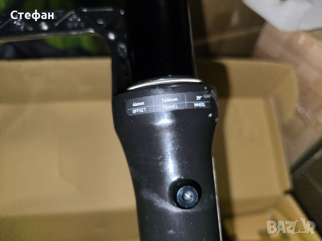 Амортисьорна вилка RockShox Rock Shox ZEB, снимка 15 - Части за велосипеди - 50414587