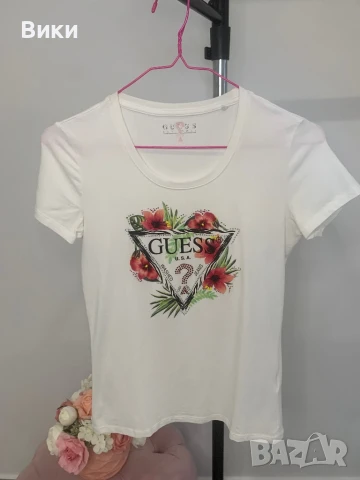 Тениска Guess размер М, снимка 3 - Тениски - 50449582