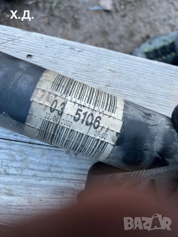 Кардан за Мерцедес Ц-класа w203 2.7 170кс , снимка 2 - Части - 52977208